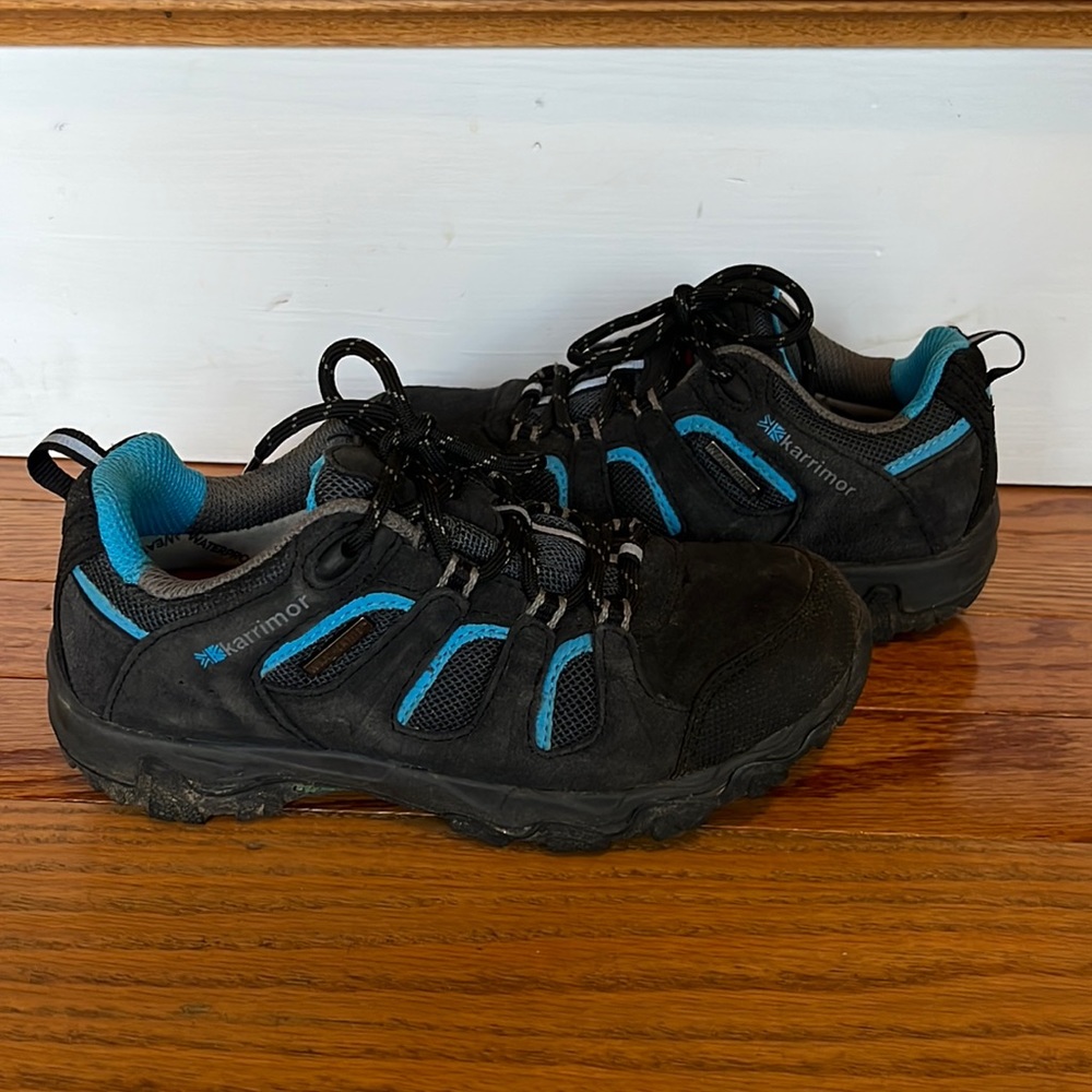 Karrimor size 2 hiking shoe